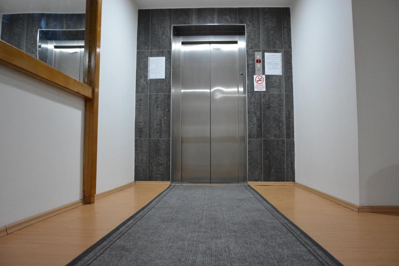 Arabella Hotel Kičevo Екстериор снимка