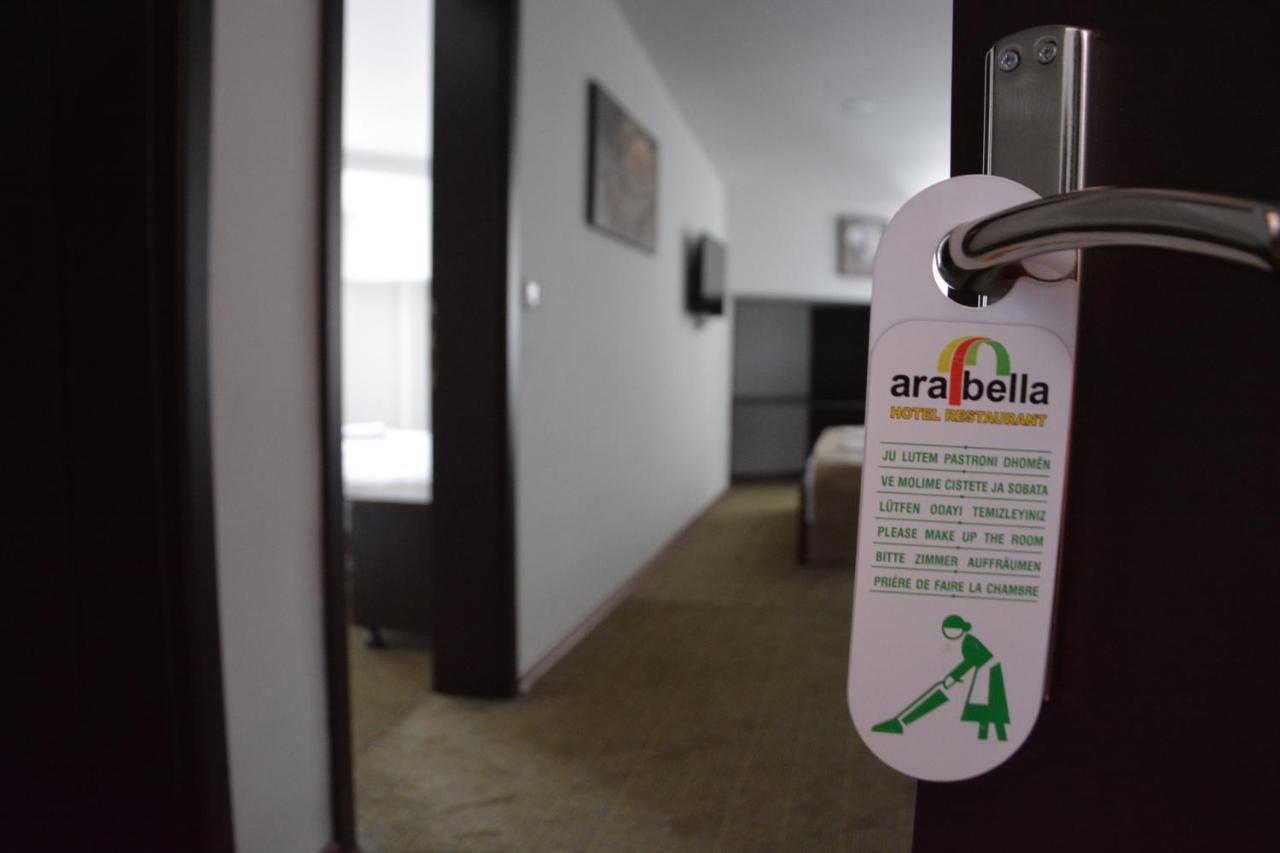Arabella Hotel Kičevo Екстериор снимка